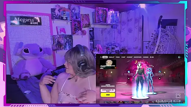 Snapshot of MegariaB chatting on 02.08.25 MegariaB online show from 02.08.25