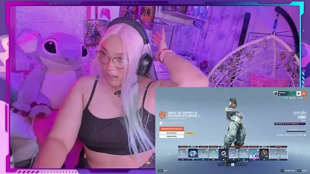 Snapshot of MegariaB chatting on 03.13.25 MegariaB online show from 03.13.25