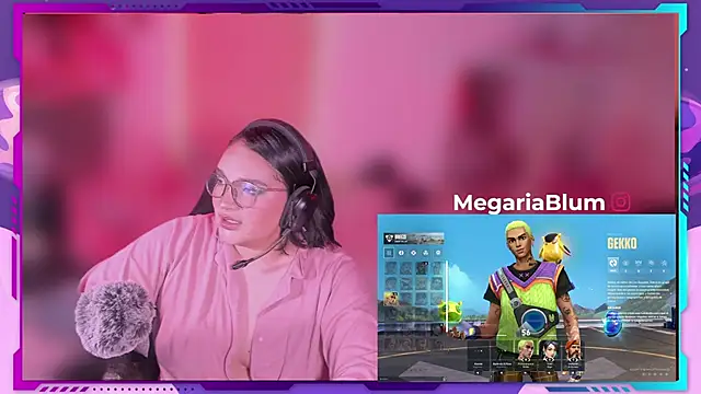 Snapshot of MegariaB chatting on 06.19.26 MegariaB online show from 06.19.26