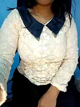 Snapshot of Dayna-36 chatting on 01.02.25 Dayna-36 online show from 01.02.25