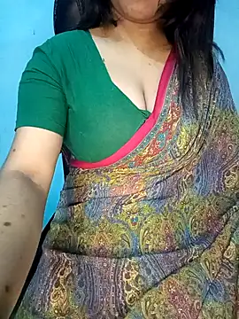 Snapshot of Dayna-36 chatting on 01.09.25 Dayna-36 online show from 01.09.25