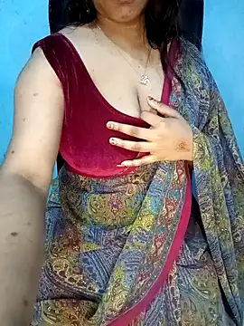 Snapshot of Dayna-36 chatting on 02.06.25 Dayna-36 online show from 02.06.25