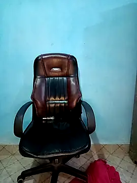 Snapshot of Dayna-36 chatting on 02.24.25 Dayna-36 online show from 02.24.25