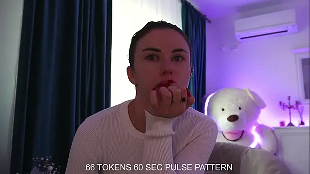 ivyleague  online show from 01.10.25