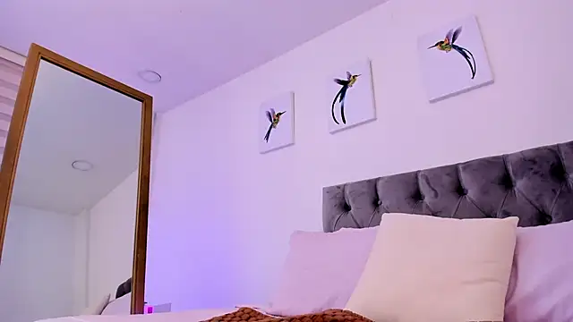  Natalie18 online show from 01.26.25