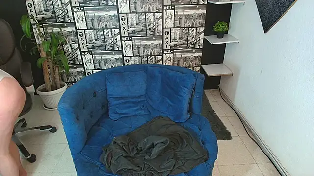 Devil Sara online show from 12.05.25