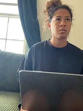 VanessaBling online show from 10.04.25