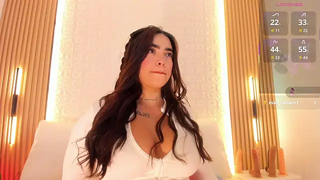 Snapshot of alyssa_vargas chatting on 02.11.26 alyssa vargas online show from 02.11.26