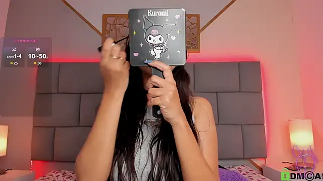 Snapshot of celeste_wayne chatting on 02.12.25 celeste wayne online show from 02.12.25