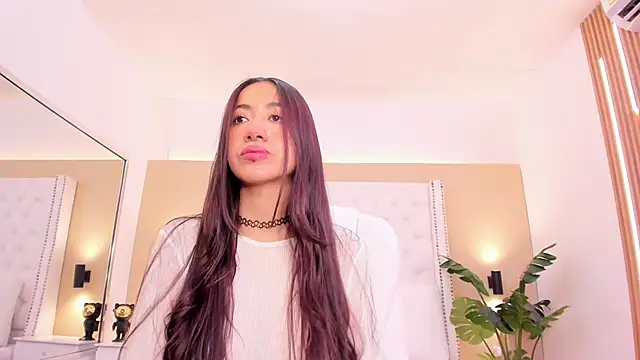 Snapshot of celeste_wayne chatting on 09.11.25 celeste wayne online show from 09.11.25