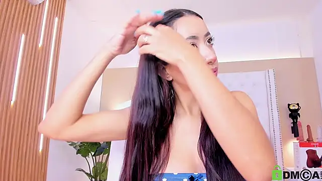 Snapshot of celeste_wayne chatting on 09.20.25 celeste wayne online show from 09.20.25