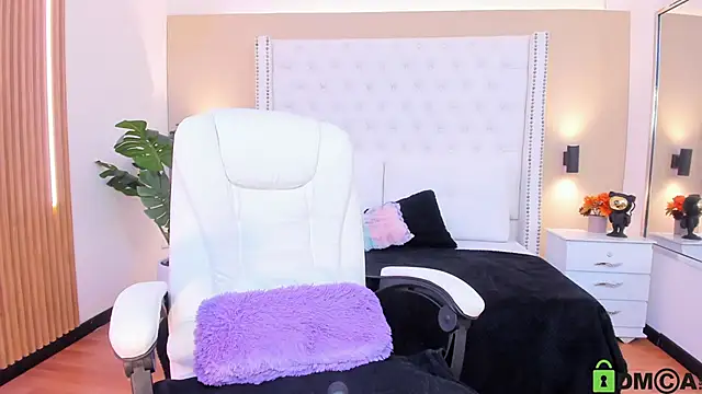 Snapshot of celeste_wayne chatting on 11.06.25 celeste wayne online show from 11.06.25