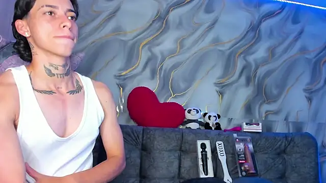 AmberAdams  online show from 04.17.26