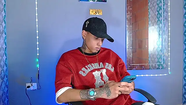 Snapshot of Liam_lee chatting on 05.31.26 Liam lee online show from 05.31.26
