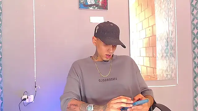 Snapshot of Liam_lee chatting on 07.02.26 Liam lee online show from 07.02.26
