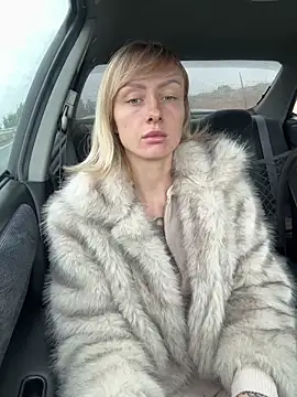 haileyhope  online show from 02.12.26