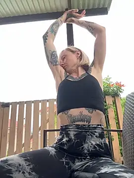 haileyhope  online show from 04.15.26