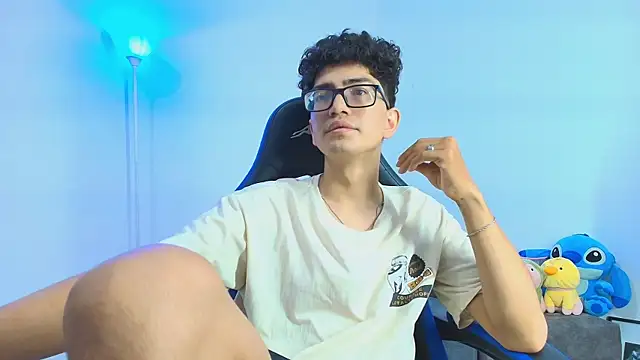 TylerWhite  online show from 10.09.25