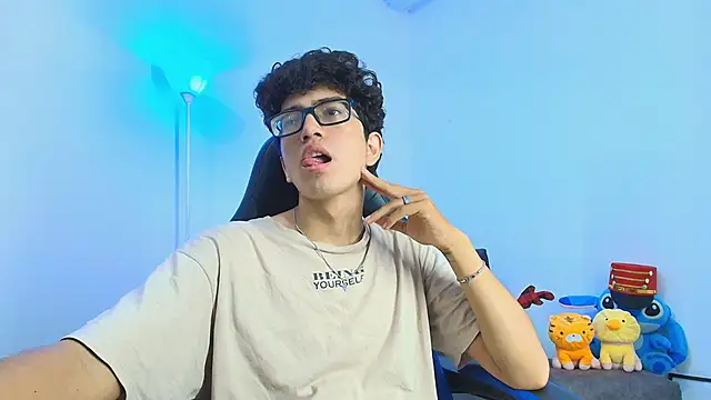 TylerWhite  online show from 12.02.25