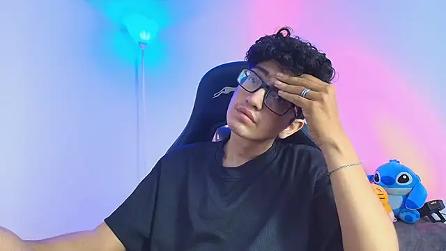 TylerWhite  online show from 02.02.26