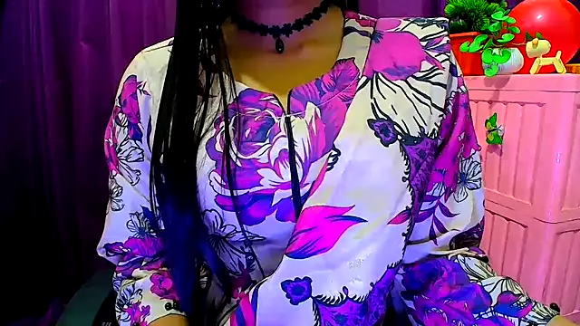 Snapshot of Kashish_11 chatting on 12.29.24 Kashish 11 online show from 12.29.24