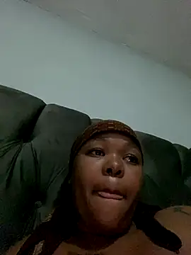 Mandy-101 online show from 11.23.25