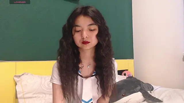 Snapshot of Shy_Kira chatting on 05.29.26 Shy Kira online show from 05.29.26