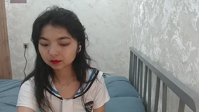 Snapshot of Shy_Kira chatting on 07.06.26 Shy Kira online show from 07.06.26