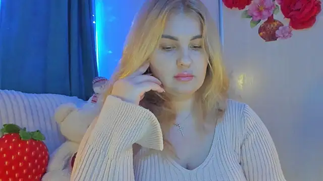 CoraSwon online show from 01.12.25