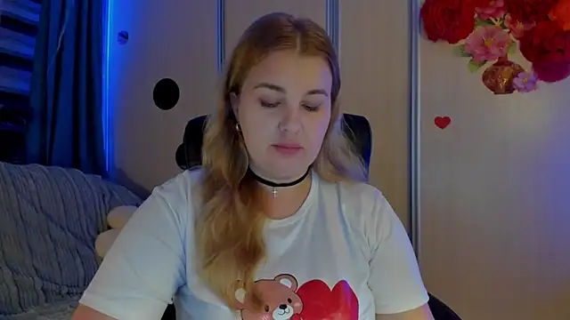 CoraSwon online show from 11.17.25