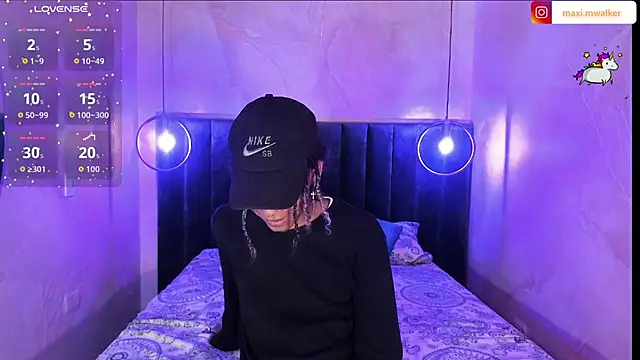 Maxim-Walker online show from 11.03.25