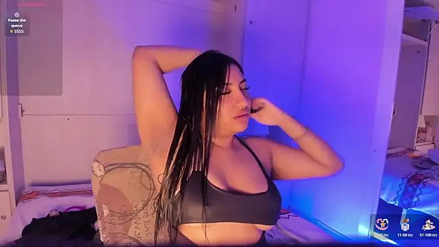 Snapshot of CANDYGABYY chatting on 04.18.26 CANDYGABYY online show from 04.18.26