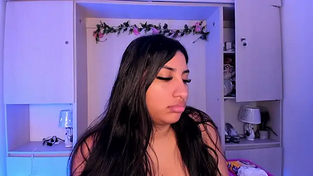 Snapshot of CANDYGABYY chatting on 04.25.26 CANDYGABYY online show from 04.25.26