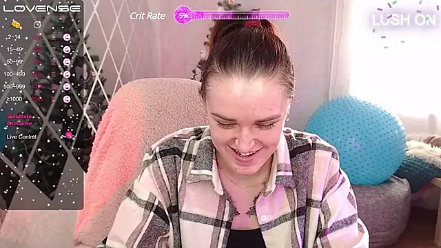Snapshot of Bella__Swoon chatting on 02.13.25 Bella  Swoon online show from 02.13.25