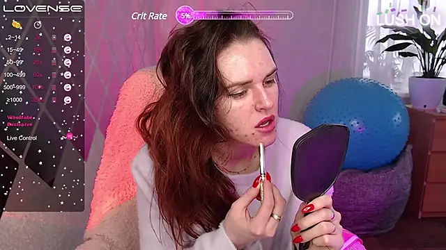 Snapshot of Bella__Swoon chatting on 02.18.25 Bella  Swoon online show from 02.18.25