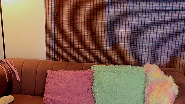 ariana cross online show from 02.22.26