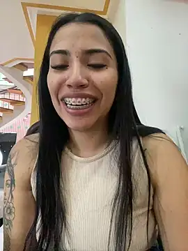 SaritaHot 69 online show from 12.28.24