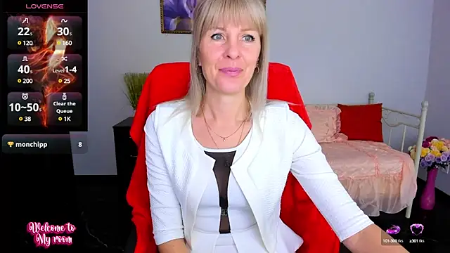 Snapshot of Anita_Tayson chatting on 03.05.25 Anita Tayson online show from 03.05.25