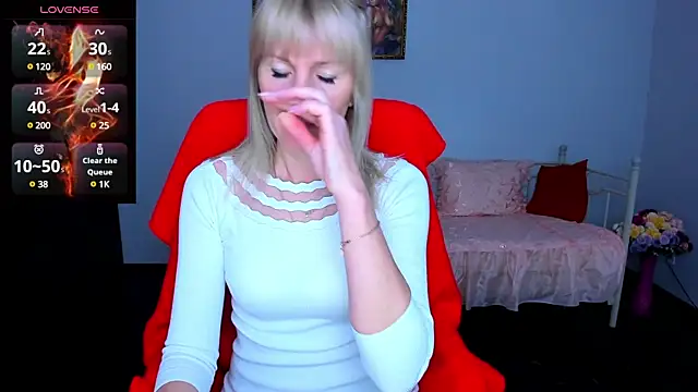 Snapshot of Anita_Tayson chatting on 03.19.25 Anita Tayson online show from 03.19.25