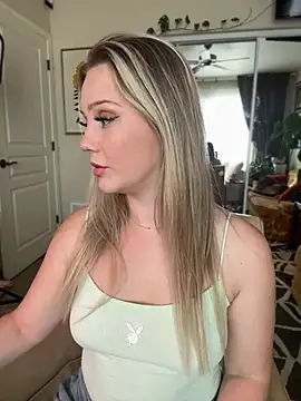 lexi luv online show from 02.06.25