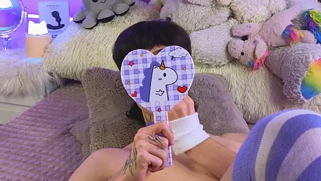 Baby Xian online show from 12.26.24