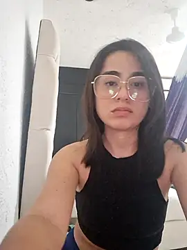 estibaliz online show from 09.13.25