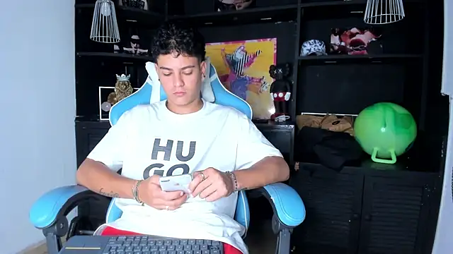 Levy Steve online show from 01.12.25