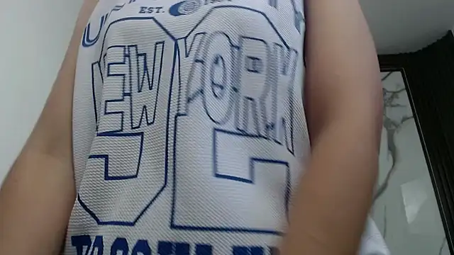 Lindsey8 online show from 04.14.26