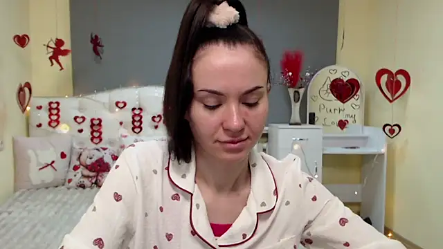 KaraCriegs online show from 01.31.26