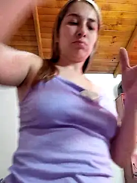 Snapshot of Iris_love18 chatting on 03.21.26 Iris love18 online show from 03.21.26