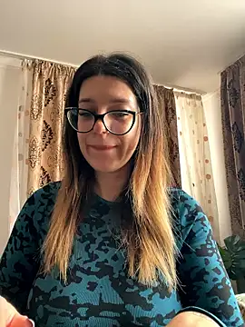 NadiraNoor online show from 01.18.26