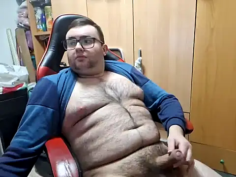 Snapshot of Javier_bear chatting on 01.15.25 Javier bear online show from 01.15.25
