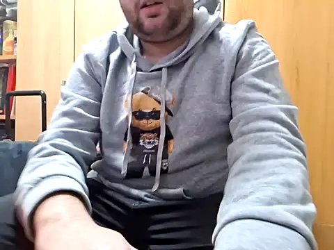 Snapshot of Javier_bear chatting on 02.24.25 Javier bear online show from 02.24.25