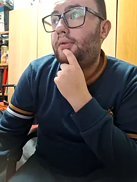 Snapshot of Javier_bear chatting on 03.14.25 Javier bear online show from 03.14.25